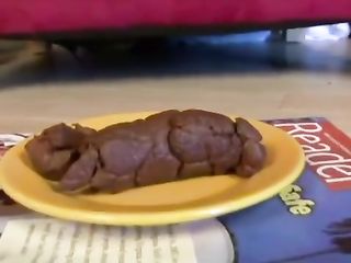 Sexy Teen With Great Ass And Big Tits Shits A Big Log For Us On Live Cam