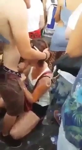 Girl Gives Guy A Blowjob In The Middle Of A Very Busy And Public Crowd -  RatedGross.com