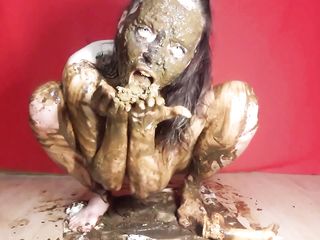 Babe Enjoys Shitting, Eating Scat And Drinking Piss While Masturbating (BONUS PUKE SCENE)