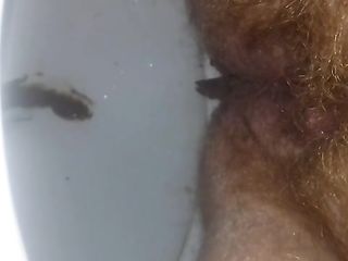 BBW With Hairy Pussy Taking Nice Dump And Piss For Us Live